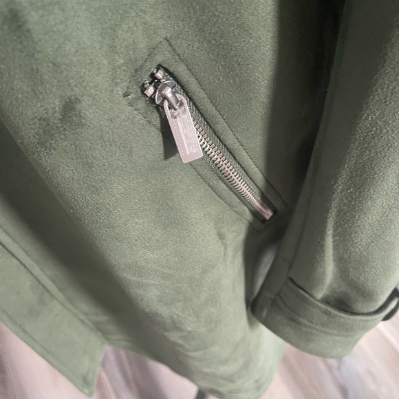 Magaschoni long trench jacket size M good condition Great for spring - Picture 4 of 12